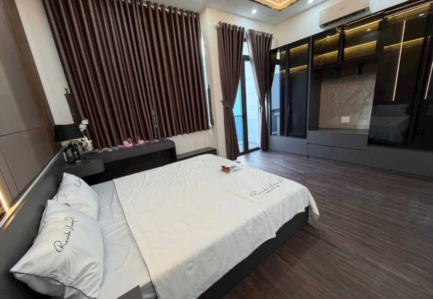 Bán nhà Quận 7 Nhà mới Full nội thất Huỳnh Tấn Phát ngay Chợ Phú Thuận qua Phú Mỹ Hưng 3Phút Nở hậu phong thủy vuông vức