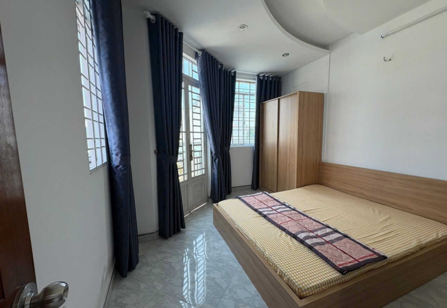 BÁN NHÀ MỚI CĂN GÓC MẶT TIỀN HẺM XE HƠI HUỲNH TẤN PHÁT, PHƯỜNG PHÚ THUẬN - Đang khai thác cho thuê làm CHDV, full nội thất, thu nhập 40tr/tháng