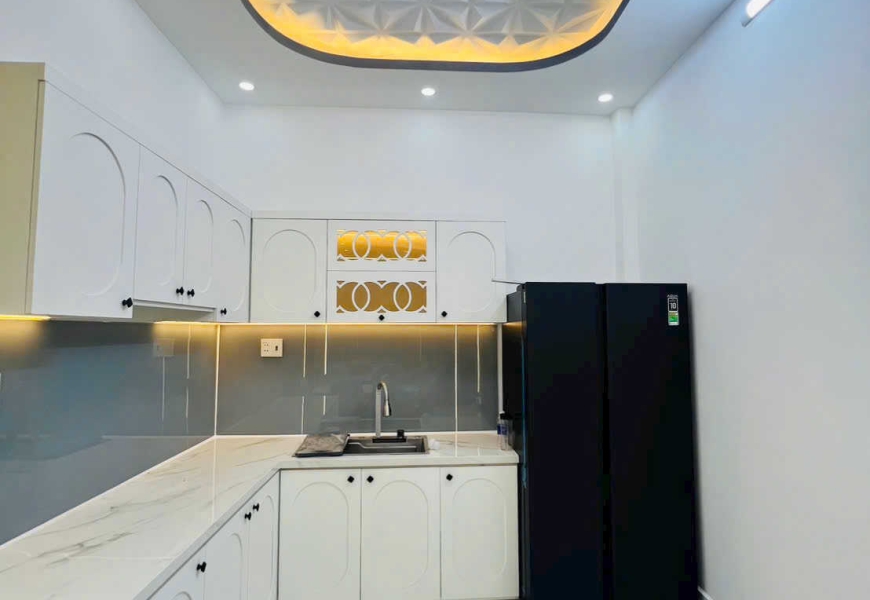 BÁN NHÀ SỔ HỒNG RIÊNG QUẬN 7  HẺM  1005 THÔNG 1041 -  ĐƯỜNG TRẦN XUÂN SOẠN  -QUẬN 7 . ( CÁCH XE HƠI 30 M . HẺM THÔNG TỨ TUNG - THUẬN TIỆN KINH DOANH MUA BÁN )