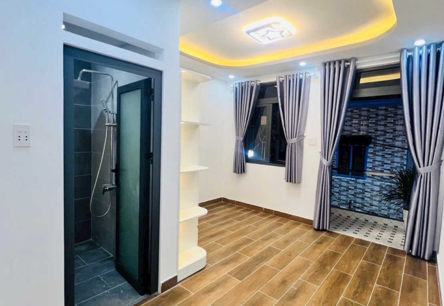 BÁN NHÀ SỔ HỒNG RIÊNG QUẬN 7  HẺM  1005 THÔNG 1041 -  ĐƯỜNG TRẦN XUÂN SOẠN  -QUẬN 7 . ( CÁCH XE HƠI 30 M . HẺM THÔNG TỨ TUNG - THUẬN TIỆN KINH DOANH MUA BÁN )