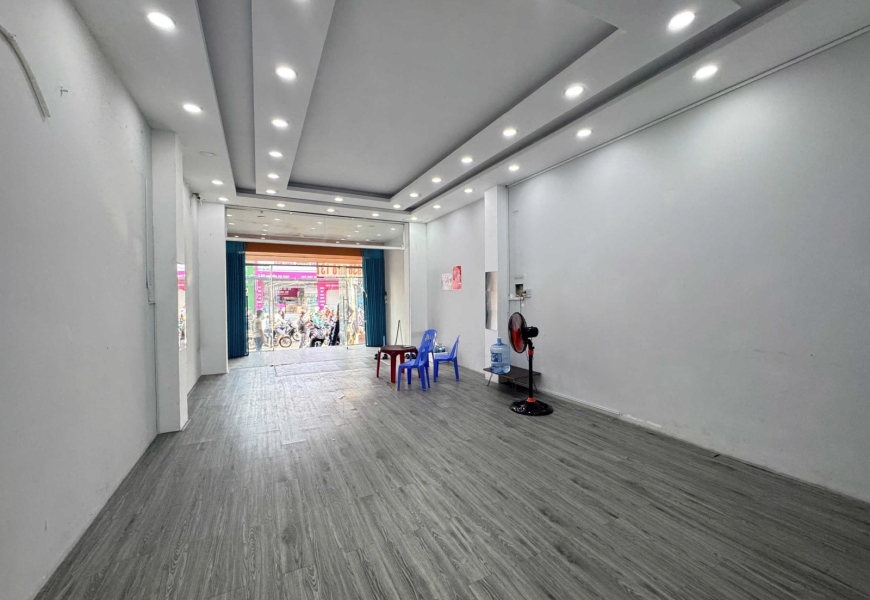 CHO THUÊ Mặt tiền Nguyễn Thị Thập, P. Tân Phú, Quận 7