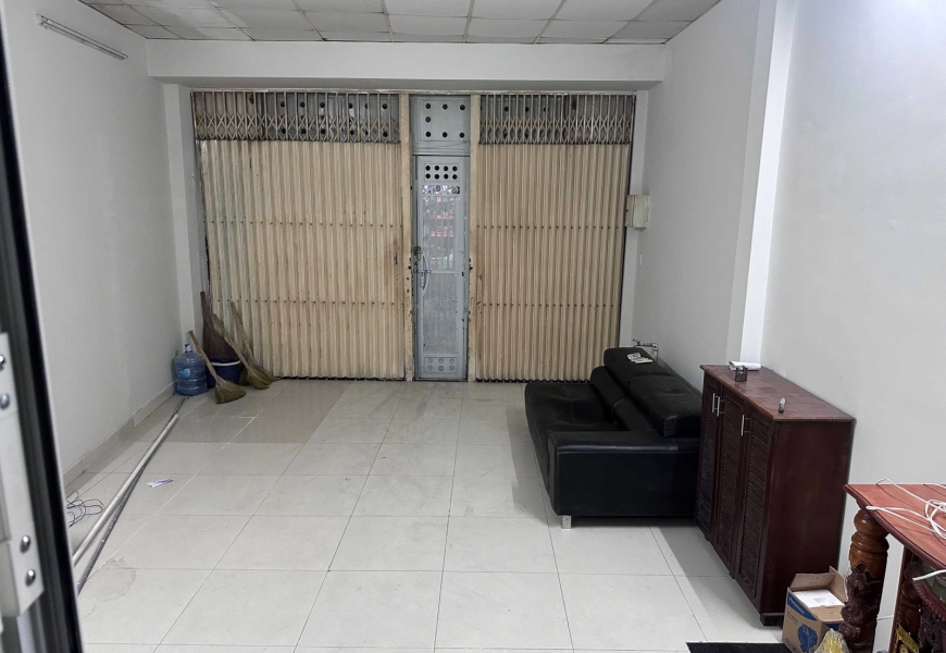 Giảm 1,5 tỷ..Giá mới 10,5 tỷ Bán nhà hẻm xe hơi 903 hoàng trọng Mậu,p Tân Hưng