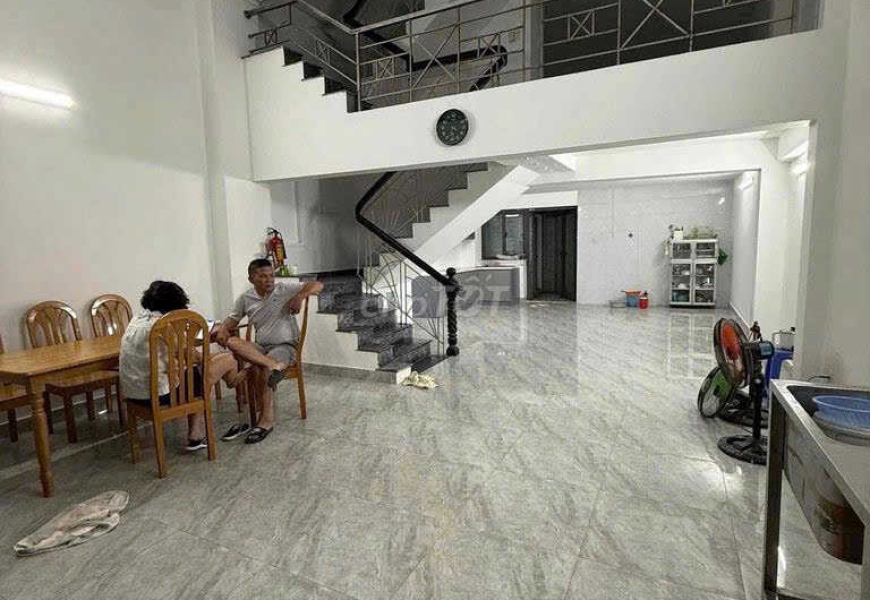 CHO THUÊ NHÀ NC MT KINH DOANH ĐƯỜNG SỐ 17 LVB