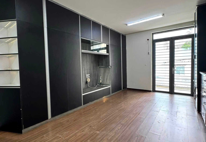 BÁN NHÀ QUẬN 7 HẺM LÂM VĂN BỀN, P. TÂN KIỂNG 