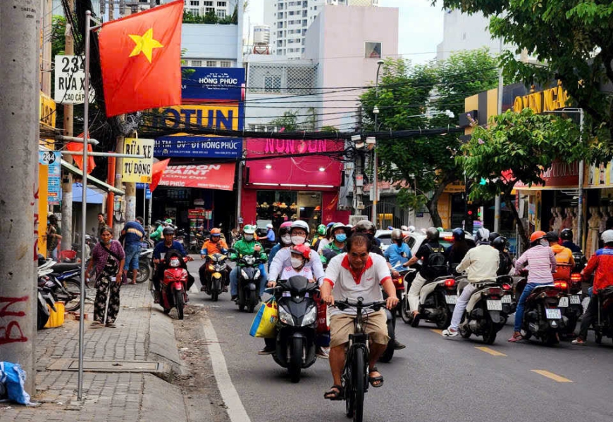 CHO THUÊ NHÀ NGUYÊN CĂN LÂM VĂN BỀN, QUẬN 7