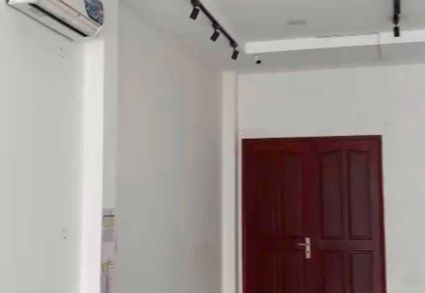 CHO THUÊ NHÀ MẶT TIỀN LÂM VĂN BỀN, P. TÂN QUY, QUẬN 7