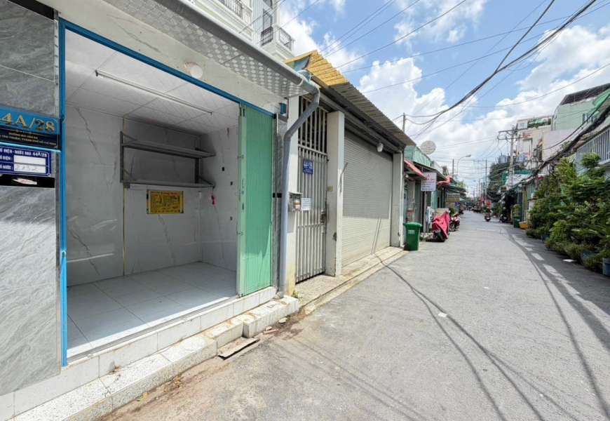 CHO THUÊ QUẬN 7 NHÀ MẶT TIỀN VÙA Ở VỪA KINH DOANH BÙI VĂN BA XE HƠI TỚI CỬA