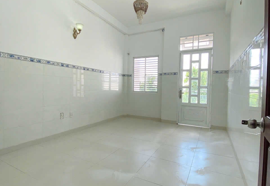 BÁN NHÀ PHÚ THUẬN QUẬN 7 – 4 TẦNG – VIEW PHÚ MỸ HƯNG – 5,99 TỶ