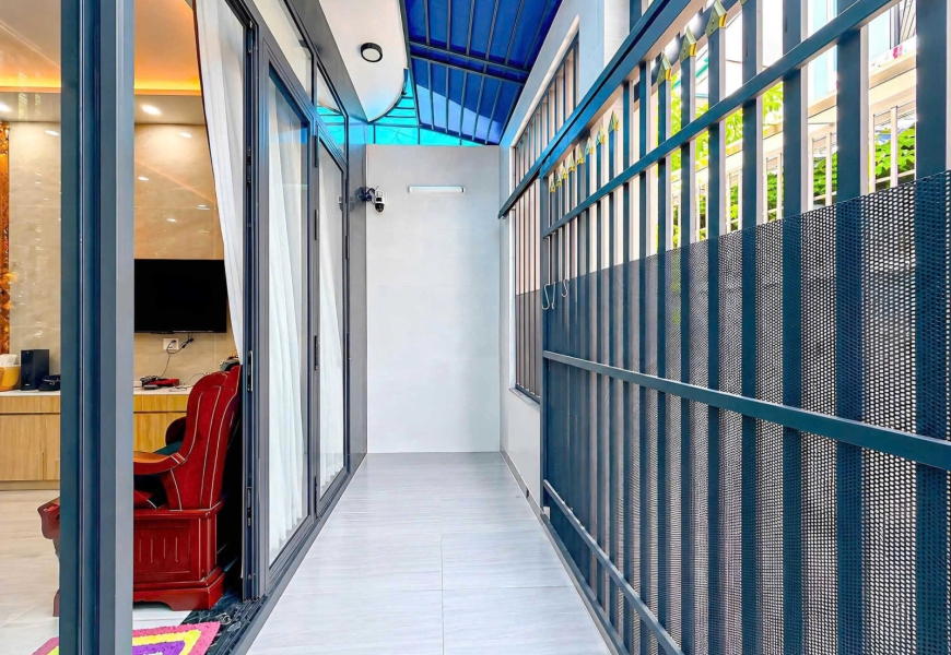 Bán Nhà Mới Đẹp Góc 2 Mặt Tiền Đường Huỳnh Tấn Phát, Quận 7 - Cạnh Phú Mỹ Hưng - vị trí 1283/ Huỳnh tấn phát ,quận 7